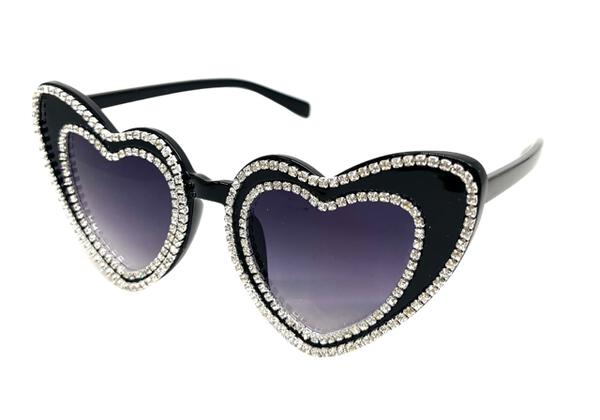 LARGE CRYSTAL HEART SUNGLASSES