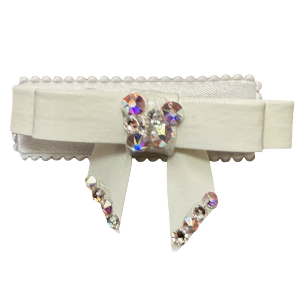 Small patent bow clip