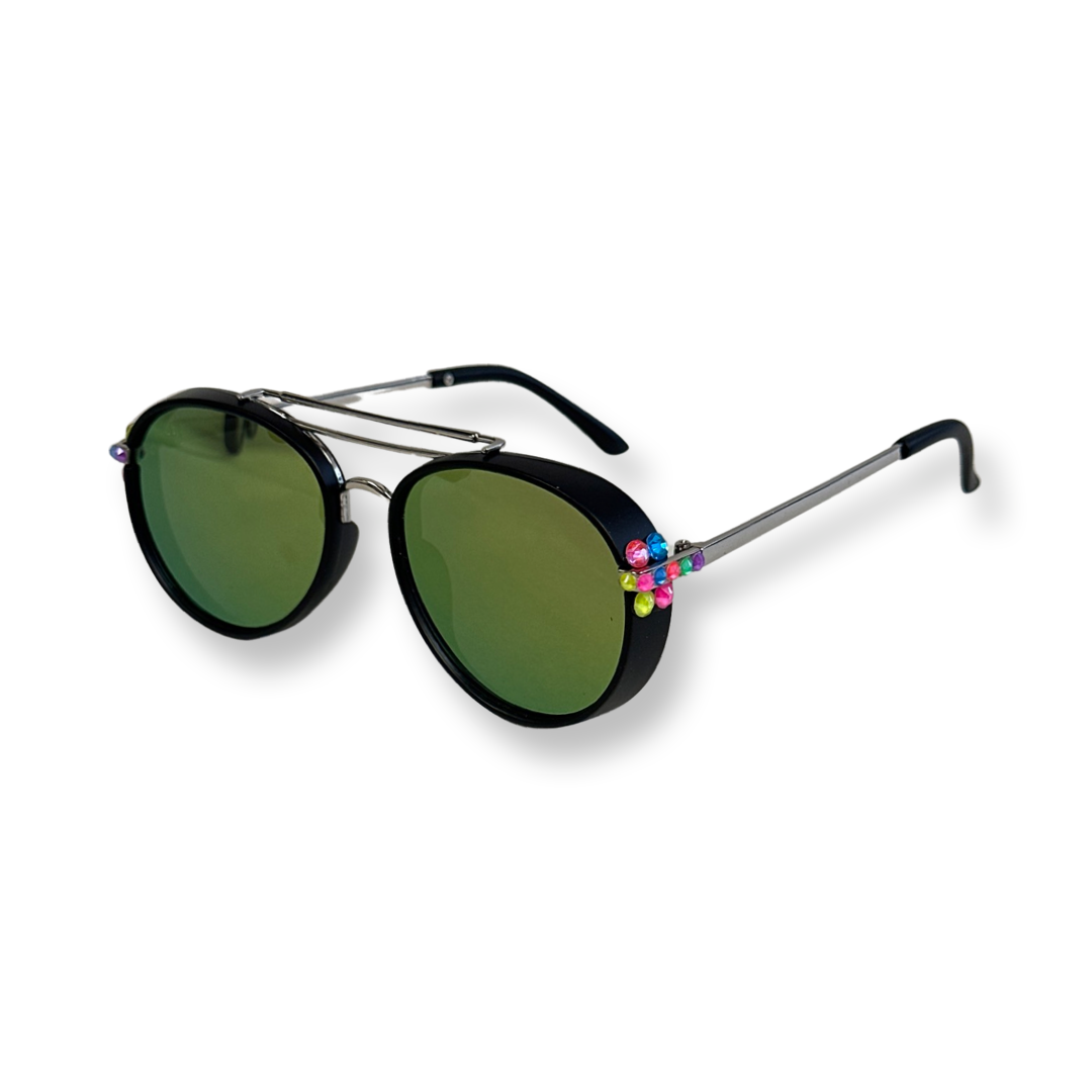 SUNGLASSES