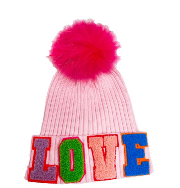 LOVE BEANIE